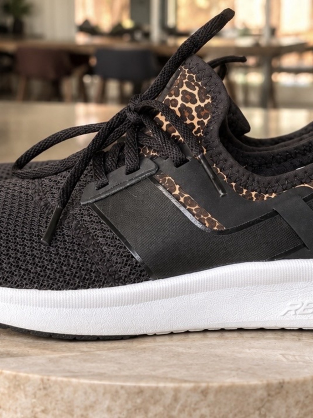 New Balance Nergize Leopard Print Sneakers US 7 Like New
